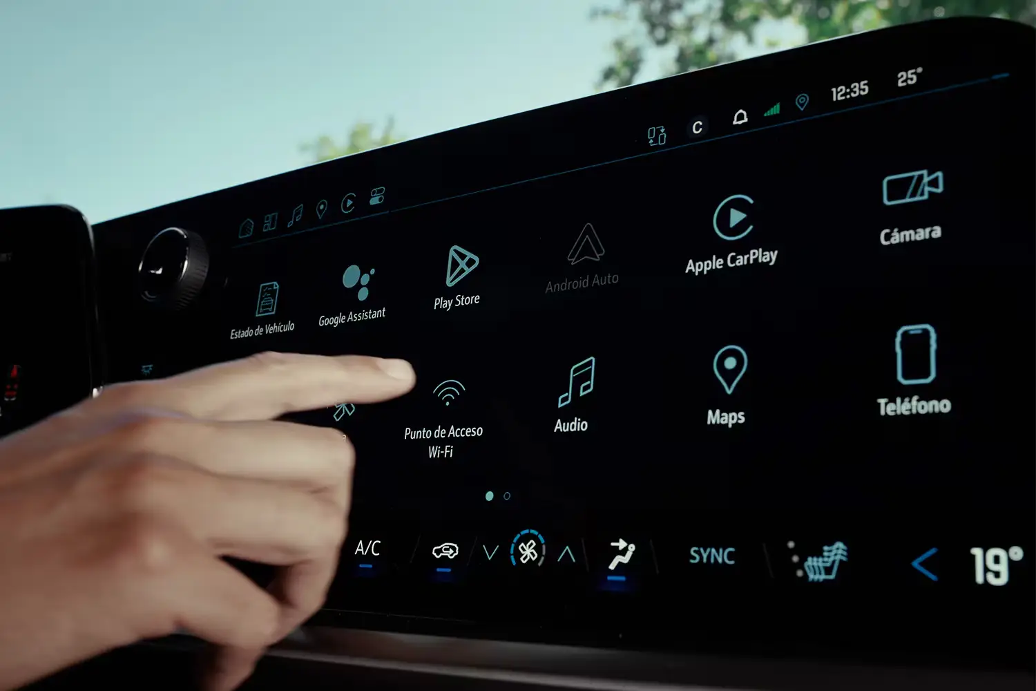 Wi-Fi integrado para estar siempre conectado - Concesionario Chevrolet en Colombia | Vehículos Nuevos y Usados | Continautos